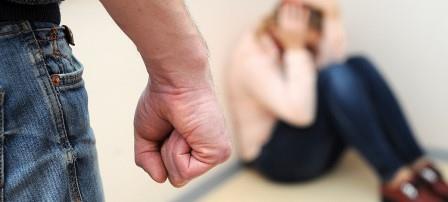 Що таке домашнє насильство та як захиститись від нього?