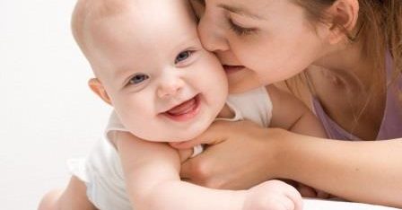 Які є пільги для одиноких батьків і куди їм слід звертатися за їх отриманням