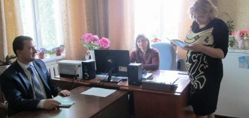 Робоча зустріч у Великописарівській лікарні та виїзний прийом у с. Вільне