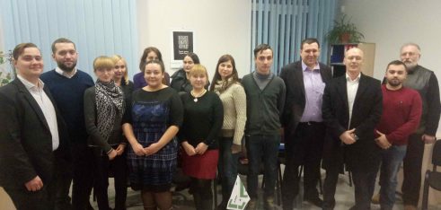 Cемінар для співробітників місцевих центрів