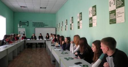 Ознайомлюємо молодих юристів із системою  безоплатної правової допомоги