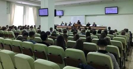 Про  особливості об’єднання територіальних громад на Полтавщині говорили під час круглого столу