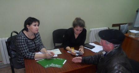 Мобільна група з правових питань завітала  до Територіального центру соціального обслуговування