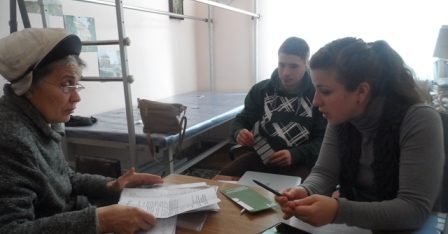 Другий полтавський місцевий центр з надання БВПД продовжує залучати параюристів до роботи мобільно консультаційного пункту