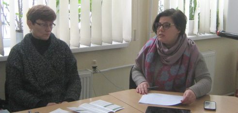 В Кролевці відбувся семінар для безробітних жінок  на тему: «Насильство в сім’ї як соціальна проблема»