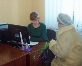 Жителів Кролевця консультували керівники