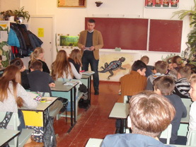 У загальноосвітніх школах Середино-Буди розповіли про кримінальну відповідальність неповнолітніх