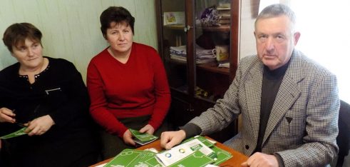 До людей –  в найвіддаленіші куточки району