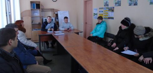 У Білопіллі говорили про державні гарантії права на вибір виду діяльності