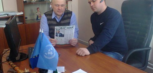 Працівник бюро провів виїзний прийом громадян в селищі Угроїди