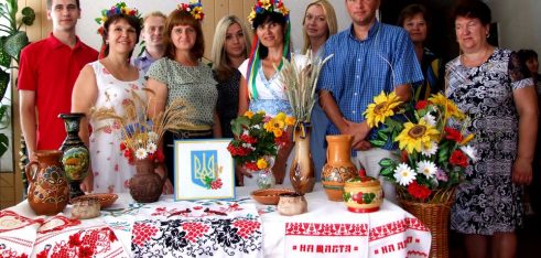 Регіональний центр з надання безоплатної правової допомоги у Сумській  області вітає з Днем Державного Прапора України!