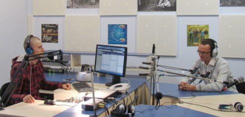 Представник Регіонального центру проінформував громадян щодо порядку стягнення та сплати аліментів у радіоефірі «Слободи FM»