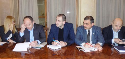 Про особливості експлуатації транспортних засобів на іноземній реєстрації йшлося під час «круглого столу» в Закарпатській ОДА