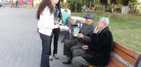 Відбувся флеш-моб з питань надання безоплатної правової допомоги на вулицях міста Луцька