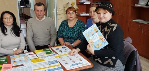 Мобільний інформаційний пункт завітав у села Скорики та Нове Село Підволочиського району