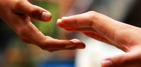 Куди і як звернутися по матеріальну допомогу