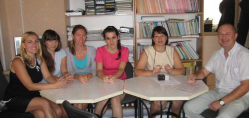 Менським місцевим центром з надання БВПД проведено робочу зустріч з Менським районним центром соціальних служб для сім’ї, дітей та молоді
