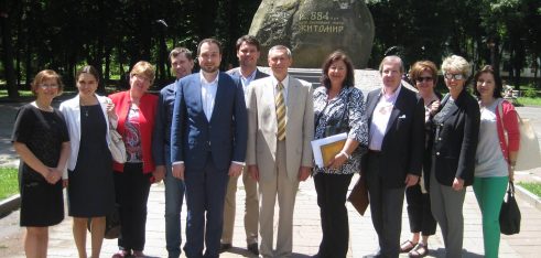 У Житомирі обговорили  проблеми та перспективи розвитку системи безоплатної правової допомоги