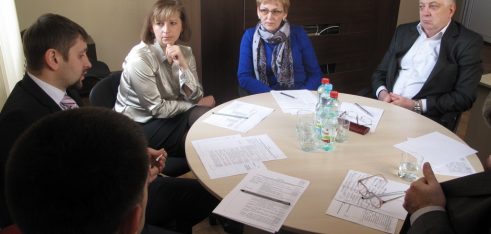 У Житомирі за круглим столом обговорили питання співпраці адвокатури та Житомирського центру БВПД