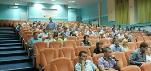 Адвокат-тренер системи безоплатної правової допомоги з Полтавської області виступила на семінарі для правоохоронців