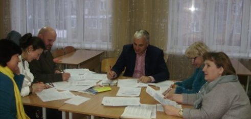 Працівники Чернігівського місцевого центру долучилися до оцінювання робіт учасників Всеукраїнської олімпіади з правознавства