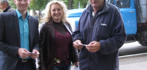 Менським МЦ проведено «вуличне» інформування населення