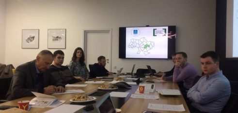 Фахівець Першого дніпропетровського місцевого центру з надання БВПД презентувала систему БПД на тренінгу для юристів у Києві