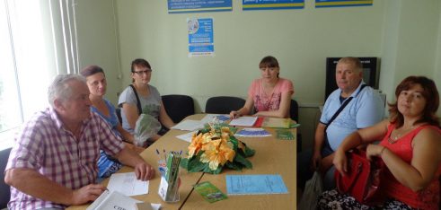 Чи має право дитина на тимчасову допомогу, якщо один із батьків не платить аліменти?