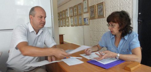 Робота мобільного пункту доступу до безоплатної правової допомоги громадян в приміщенні Тернопільської обласної універсальної наукової бібліотеки