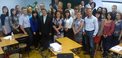 Першочергові кроки бюро правової допомоги обговорювались на   регіональному семінарі для новопризначених працівників бюро