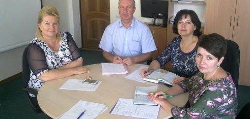 Керівна рада обговорила фінансові питання