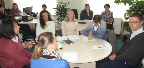 Обмін досвідом фахівців місцевих центрів з надання безоплатної вторинної правової допомоги у Тернопільській області