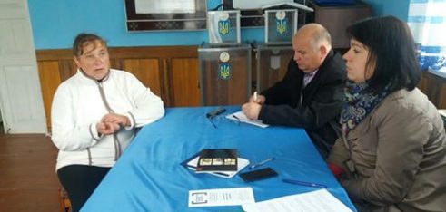 «Мобільний соціальний офіс» продовжив свою роботу у Розтоцькій сільській раді