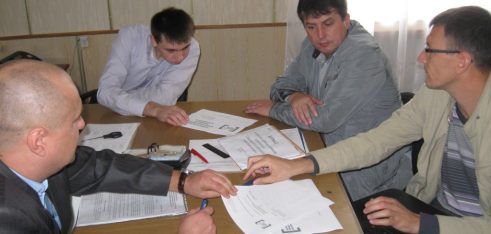 Директором Менського МЦ проведена зустріч з адвокатами м.Семенівки