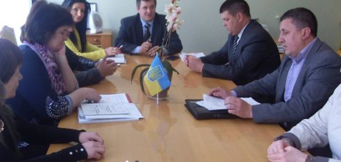 У райдержадміністрації обговорили права внутрішньо переміщених осіб та батьків щодо виховання дітей