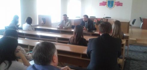 Андрій Вишневський зустрівся із адвокатами та колективом місцевого центру у Лубнах