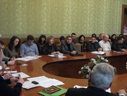 Участь в роботі круглого столу