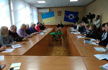 За «круглим» столом вирішували питання ВПО