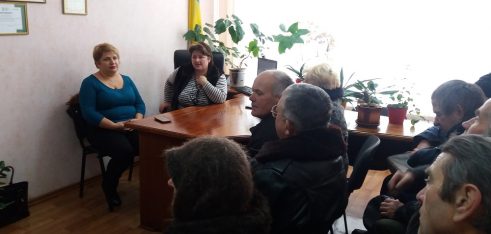 У Летичеві консультували членів місцевої організації УТОС