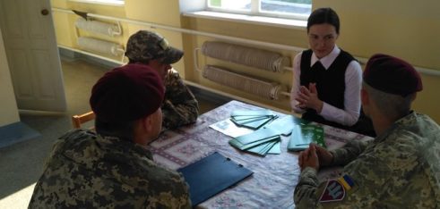 Співпраця системи безоплатної правової допомоги із військовослужбовцями триває
