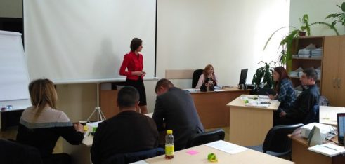 По-новому працювати з інформацією навчали фахівців системи безоплатної правової допомоги