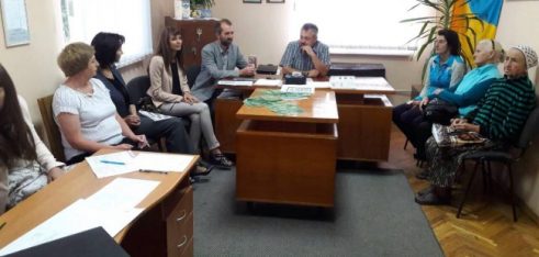 Заступник директора Регіонального центру взяв участь у виїзному консультуванні громадян в Рожнятівському районі