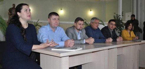 Участь представників Івано-Франківського місцевого центру в презентації графічного роману«Перехрестя: Дев’ять історій про війну та насильство»
