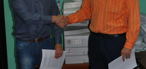 Чернігівським місцевим центром  підписано Меморандум про співпрацю з  громадською організацією “Чернігівський громадський комітет захисту прав людини”