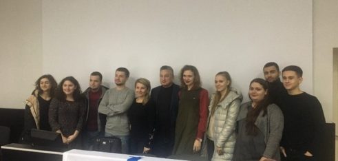 Вступ адвоката у справу: алгоритм дій