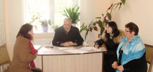 Чернігівським місцевим центром здійснено виїзд мобільного пункту консультування громадян та прийому документів до с. Смолигівка Ріпкинського району