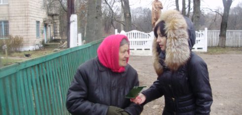 Чернігівським місцевим центром проведено “вуличне” інформування населення  с. Смолигівка Ріпкинського району