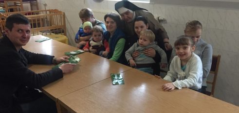 Мобільний консультаційний пункт працював у притулку «Дім життя»