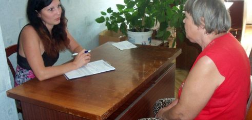 У Шостці працював мобільний консультаційний пункт для громадян похилого віку та осіб, які перебувають у складних життєвих обставинах