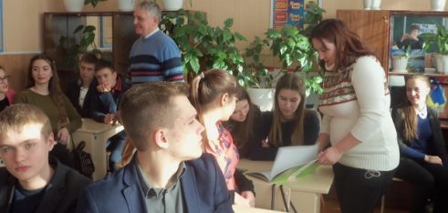 Учні десятих класів Шосткинської загальноосвітньої школи  I-III ступенів № 1 дізналися про професію адвоката